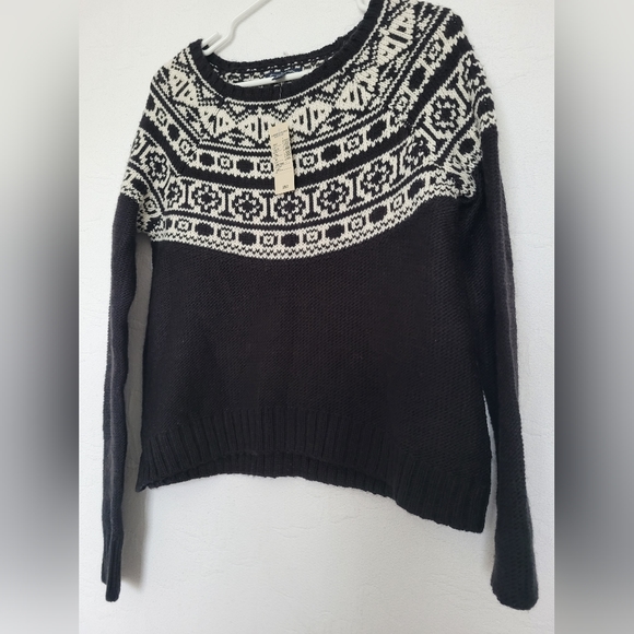 NWT American Eagle Outfitters Fair Isle Knit Scoop Neck Black/White Sweater Smal - Picture 2 of 12